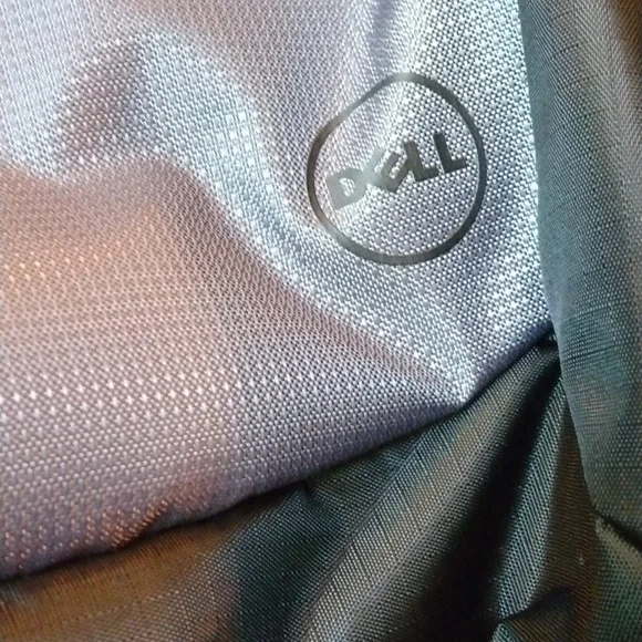 NWT Dell Tek Backpack 15.6" /40 cm Black Many Pockets & Padded Laptop Pocket - Picture 7 of 15
